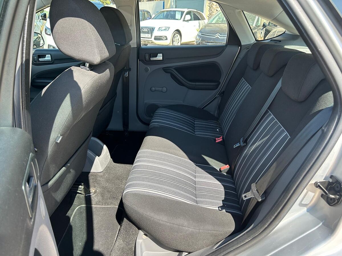 FORD FOCUS TREND 1.6 TDCI ECONETIC SPANISH LHD IN SPAIN 118000 MILES SUPERB 2010